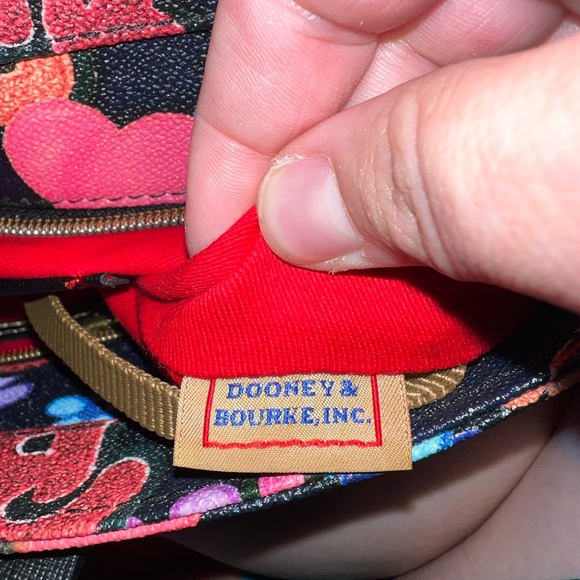 Dooney & Bourke DB 75 handbag - Picture 9 of 10